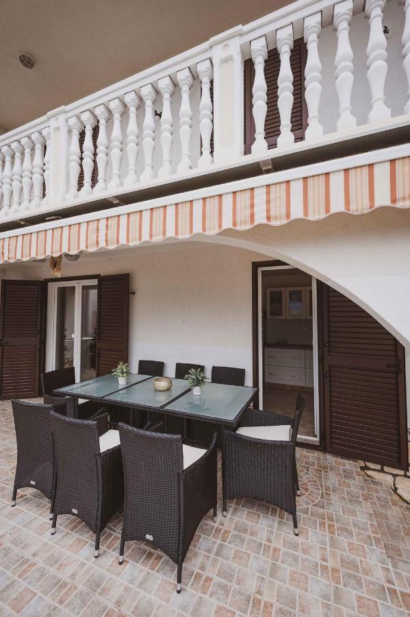 Holiday Home In Klimno - Insel Krk 42238 Exterior photo